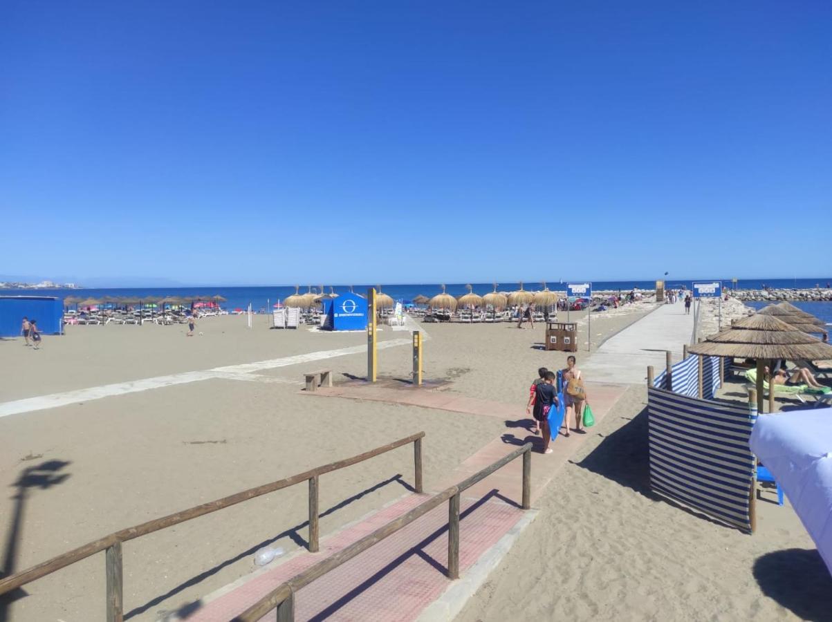 Los Boliches Holidays Suites Fuengirola Exterior foto